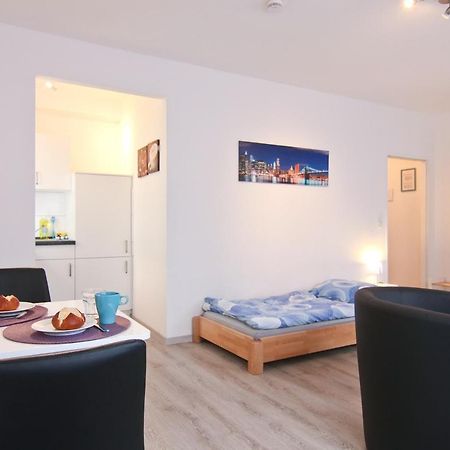 Apartmondo Ferienapartments Oberhausen  Esterno foto