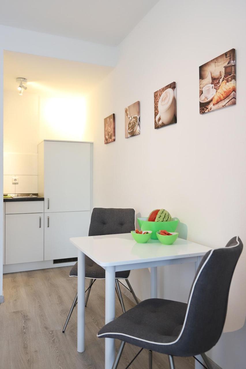 Apartmondo Ferienapartments Oberhausen  Esterno foto